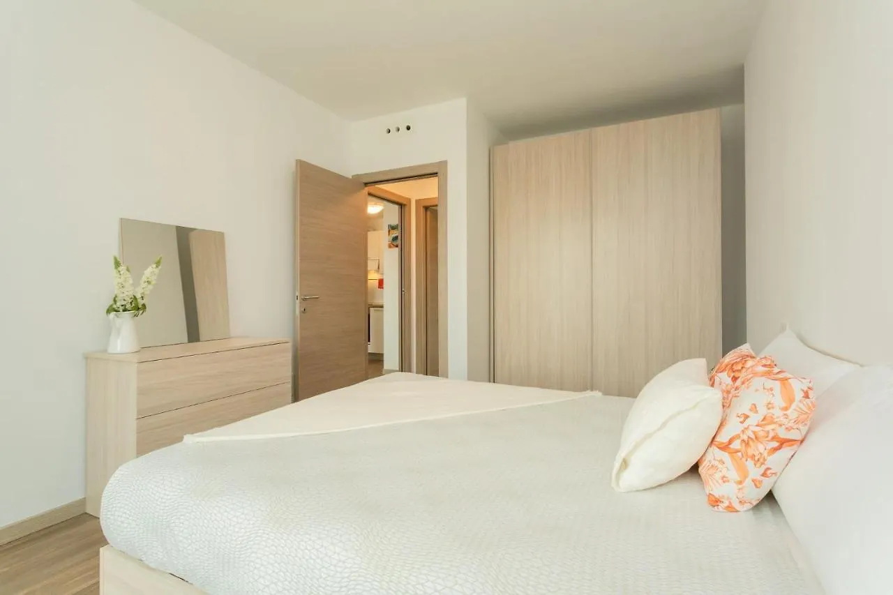The Best Rent - Modern Apartment Close To Dergano Milan