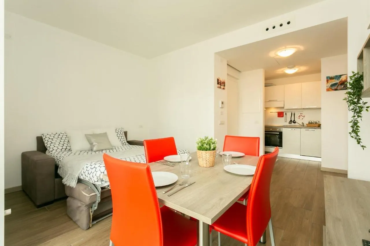 The Best Rent - Modern Apartment Close To Dergano Milan 0*,